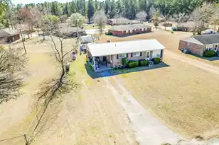 132 Franklin St, Holly Hill, SC 29059 - Photo 1