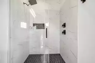 72 Hanover St, Charleston, SC 29403 - Photo 32