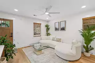 16 Amherst St, Charleston, SC 29403 - Photo 2