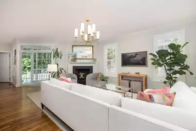 1116 Sea Island Crossing Lane, Mount Pleasant, SC 29464 - Photo 10