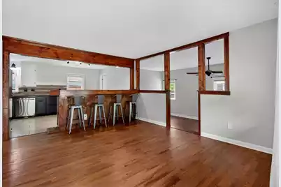 221 Forest Circle, Summerville, SC 29483 - Photo 6