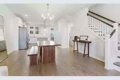 585 Blueway Avenue, Summerville, SC 29486 - Photo 14