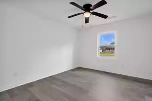 2219 Dallerton Circle N, Charleston, SC 29414 - Photo 14