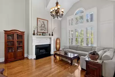 3312 Rees Row, Mount Pleasant, SC 29466 - Photo 4