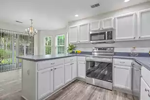 8059 Shadow Oak Dr, North Charleston, SC 29406 - Photo 6