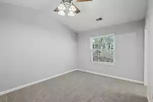 8059 Shadow Oak Dr, North Charleston, SC 29406 - Photo 6