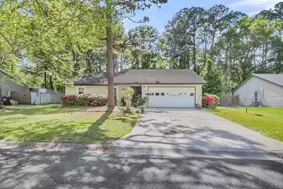 122 Bradd Street, Summerville, SC 29483 - Photo 2