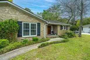 1059 Shem Dr S, Mount Pleasant, SC 29464 - Photo 2