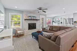 810 McCants Dr, Mount Pleasant, SC 29464 - Photo 10