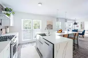 110 Buckingham Ave, Summerville, SC 29485 - Photo 16