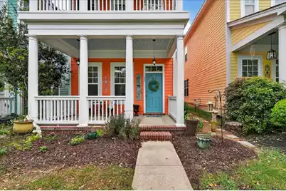 121 Hyacinth Street, Summerville, SC 29483 - Photo 4