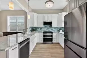 121 Hyacinth St, Summerville, SC 29483 - Photo 12