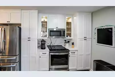 2011 Highway 17 N, Mount Pleasant, SC 29466 - Photo 6