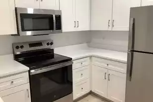 700 Daniel Ellis Dr, Charleston, SC 29412 - Photo 4