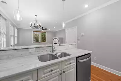 11 Kirkland Lane, Charleston, SC 29401 - Photo 10