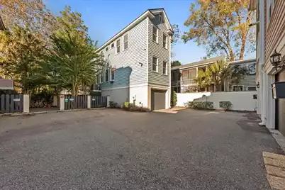 11 Kirkland Lane, Charleston, SC 29401 - Photo 2