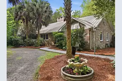 132 Tupper Lane, Summerville, SC 29483 - Photo 1