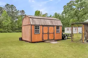 395 Embassy Dr, Summerville, SC 29483 - Photo 38