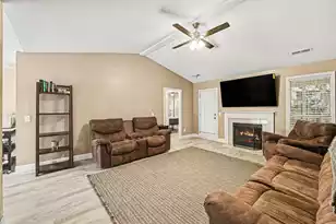8507 William Moultrie Dr, North Charleston, SC 29420 - Photo 6