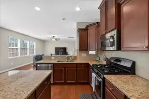 109 Yaupon Holly Cir, Summerville, SC 29483 - Photo 14