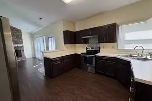 160 Wainwright, Summerville, SC 29485 - Photo 8