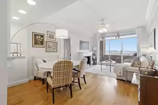 14 Lockwood Dr #9J, Charleston, SC 29401 - Photo 18