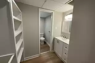 14 Lockwood Dr, Charleston, SC 29401 - Photo 10