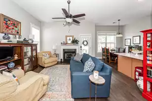 209 Barberry St, Summerville, SC 29483 - Photo 10