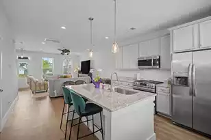 139 Midtown Ave, Summerville, SC 29486 - Photo 12