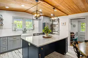 212 Hudson Ave E, Folly Beach, SC 29439 - Photo 18