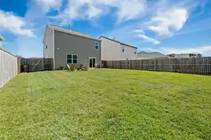 307 Bear Paw Ln, Summerville, SC 29486 - Photo 1