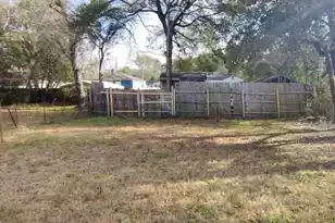 2749 Surrey Dr E, North Charleston, SC 29405 - Photo 12