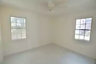 910 Sea Gull Dr, Mount Pleasant, SC 29464 - Photo 10