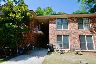 910 Sea Gull Dr, Mount Pleasant, SC 29464 - Photo 2