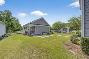 165 Village Ponds Dr, Summerville, SC 29483 - Photo 32