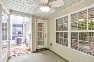 604 Poplar Grove Pl, Summerville, SC 29483 - Photo 6