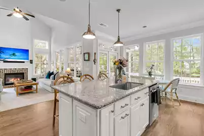 1563 Capel Street, Mount Pleasant, SC 29466 - Photo 20