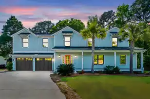 978 Law Ln, Mount Pleasant, SC 29464 - Photo 2