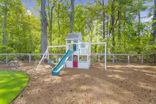 978 Law Ln, Mount Pleasant, SC 29464 - Photo 20