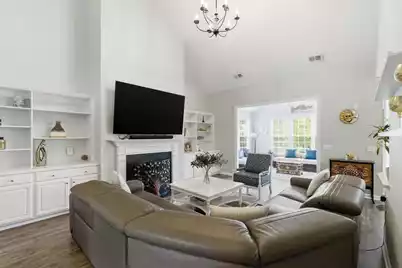 3518 Stockton Drive, Mount Pleasant, SC 29466 - Photo 10