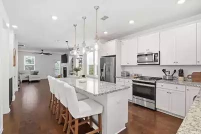 137 Rowans Creek Drive, Charleston, SC 29492 - Photo 10