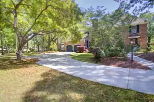 1120 Deleisseline Blvd, Mount Pleasant, SC 29464 - Photo 8