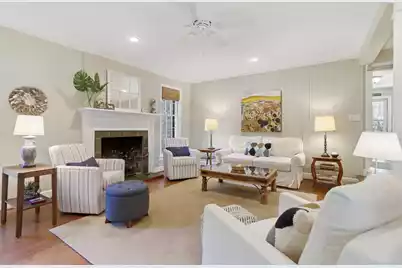 1120 Deleisseline Boulevard, Mount Pleasant, SC 29464 - Photo 20