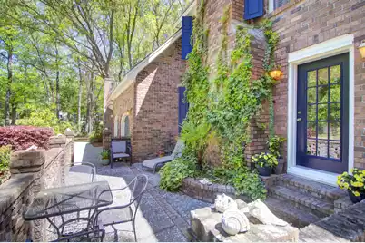 1120 Deleisseline Boulevard, Mount Pleasant, SC 29464 - Photo 10