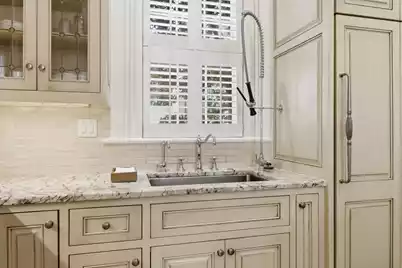 7 Legare Street, Charleston, SC 29401 - Photo 16