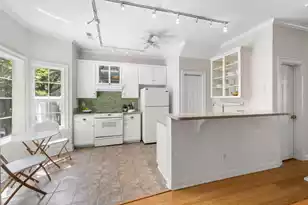 820 Natchez Cir, Mount Pleasant, SC 29464 - Photo 10