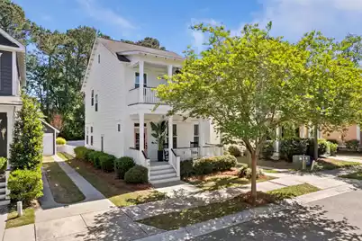 461 Bramson Court, Mount Pleasant, SC 29464 - Photo 2