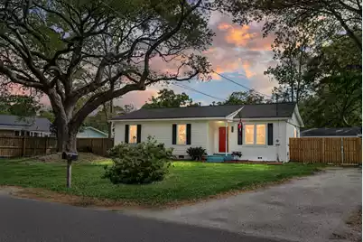 1010 Bradford Avenue, Charleston, SC 29412 - Photo 2