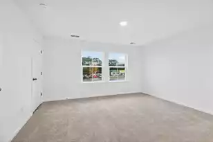 4633 Forest Hills Dr, North Charleston, SC 29418 - Photo 20