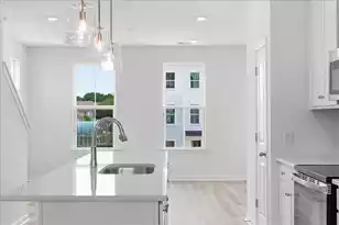 4633 Forest Hills Dr, North Charleston, SC 29418 - Photo 18